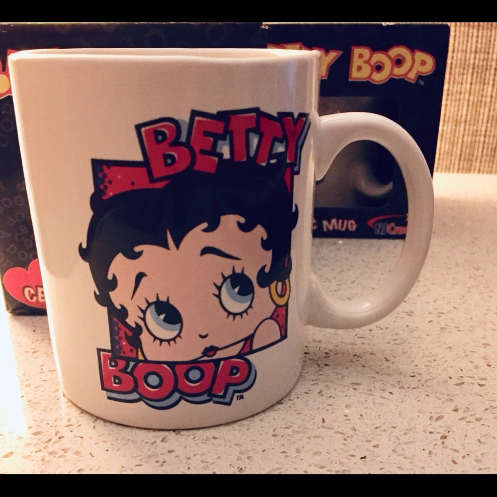 Betty Boop mugs (2 mugs)